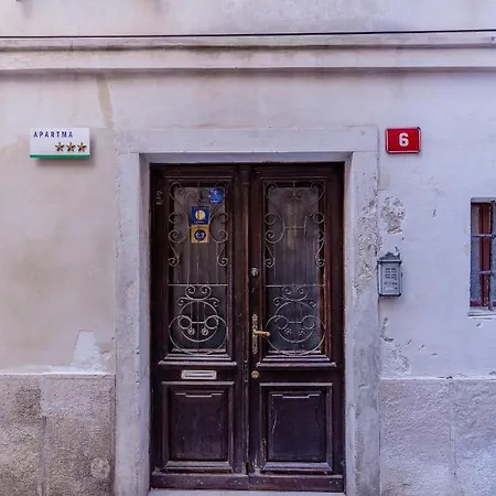 Nono Mario Apartman Piran